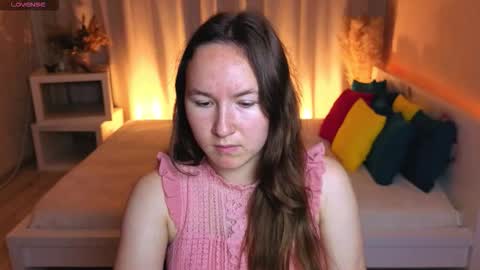Snapshot of little_doll_meow chatting on 09-26-25, 02:59 Alexandra online show from 09-26-25, 02:59
