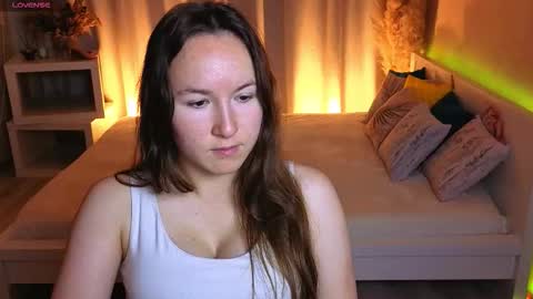 Snapshot of little_doll_meow chatting on 10-08-25, 02:53 Alexandra online show from 10-08-25, 02:53