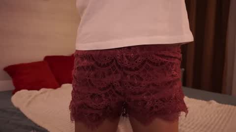 Snapshot of little_heart_andreea chatting on 11-10-25, 09:19 little_heart_andreea online show from 11-10-25, 09:19