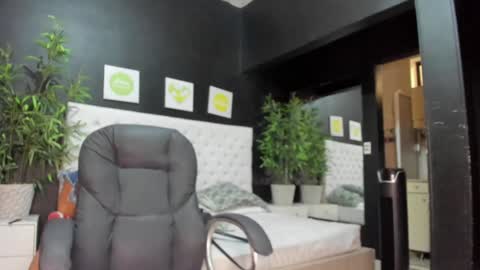 little_jheimy online show from 01-24-25, 07:28