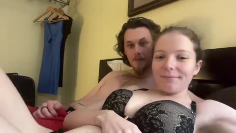 Snapshot of little_kiity_chloe chatting on 10-29-25, 05:10 Kitty Chloe and Tamer online show from 10-29-25, 05:10