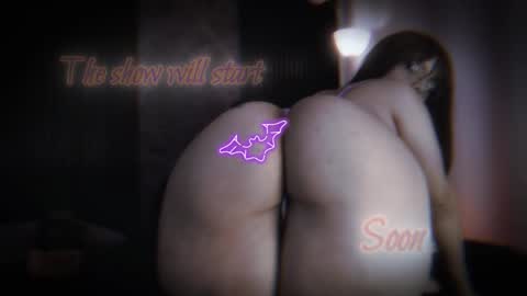 Maeve  online show from 10-13-25, 04:23