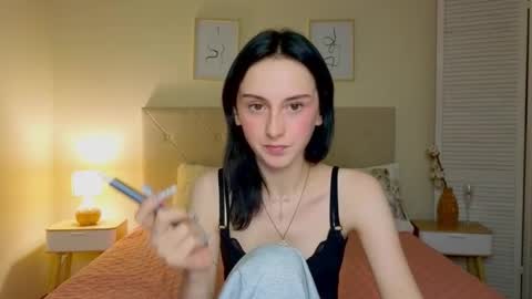 little_mollee online show from 10-03-25, 04:15