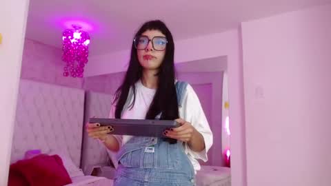 Paulette online show from 03-29-26, 04:01