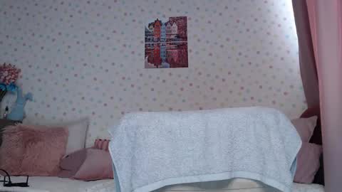 Snapshot of little_pearl_ chatting on 03-02-26, 07:15 Adaline online show from 03-02-26, 07:15