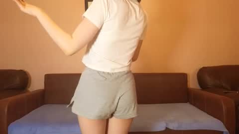 Alice online show from 12-19-25, 05:47