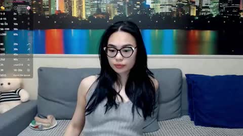 Snapshot of little_v1rgin_angel chatting on 12-07-24, 12:24 Kwan online show from 12-07-24, 12:24