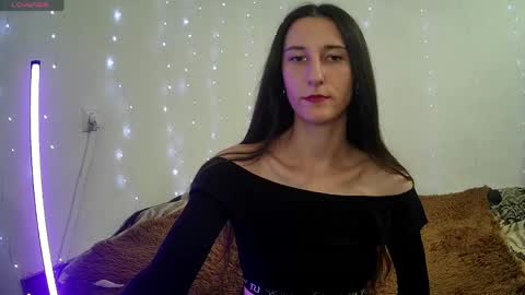 LittleAhWitch online show from 06-08-26, 09:09