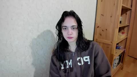 Snapshot of littleashleyy chatting on 11-23-25, 11:21 littleashleyy online show from 11-23-25, 11:21