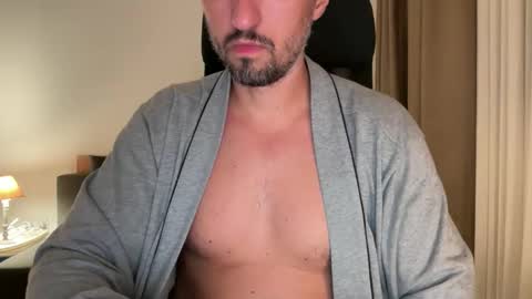 Snapshot of littlebigrabbit chatting on 11-08-25, 11:14 LittleBigRabbit online show from 11-08-25, 11:14