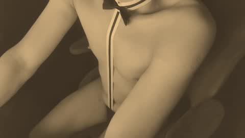 Snapshot of littleboyuk chatting on 12-02-24, 12:09 HANDYBOY LONDON online show from 12-02-24, 12:09