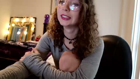 littledeathtrap online show from 09-09-25, 06:40