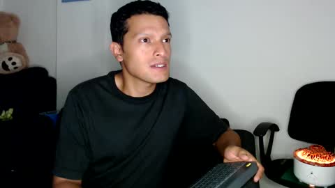 Manu online show from 03-08-25, 05:28