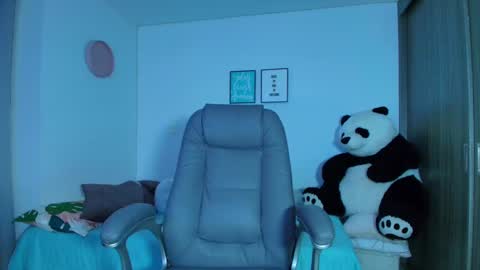 Sophie online show from 01-04-25, 12:59