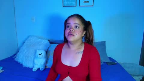 Sophie online show from 01-28-25, 03:15