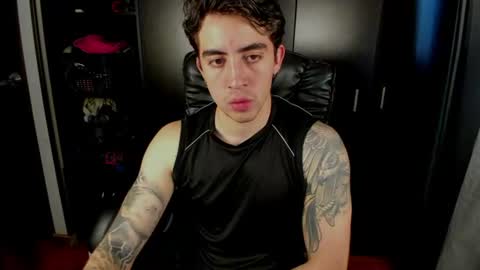 Snapshot of littleferxxo chatting on 06-10-26, 09:25 Ferxxo online show from 06-10-26, 09:25