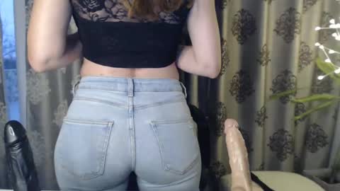 Your little flower  online show from 12-21-24, 02:15