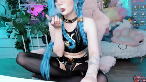 Riza Riri Puff  online show from 02-01-25, 05:05