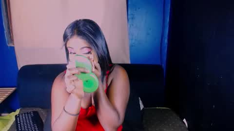 Snapshot of littleindianmilf chatting on 04-28-26, 05:34 littleindianmilf online show from 04-28-26, 05:34