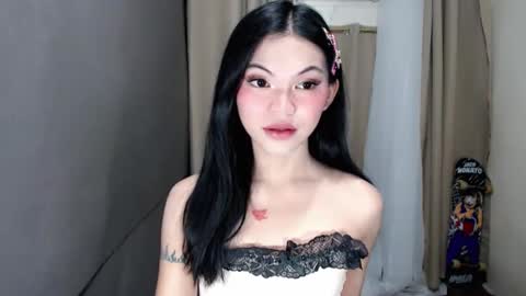 littlelace_ online show from 04-11-26, 10:58