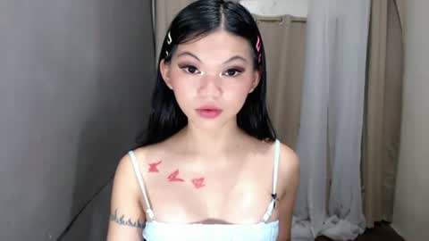 littlelace_ online show from 06-21-26, 12:13