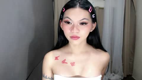 littlelace_ online show from 06-22-26, 01:18