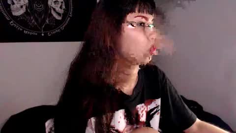 Snapshot of littleluciferrr chatting on 11-22-25, 02:10 Lucifer online show from 11-22-25, 02:10