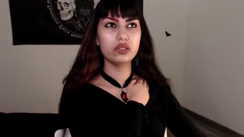 Snapshot of littleluciferrr chatting on 12-04-25, 12:42 Lucifer online show from 12-04-25, 12:42