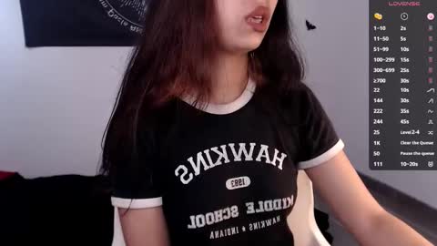 Snapshot of littleluciferrr chatting on 12-04-25, 05:54 Lucifer online show from 12-04-25, 05:54