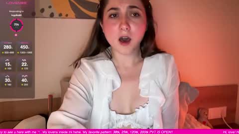 littlemia23 online show from 05-15-26, 08:05
