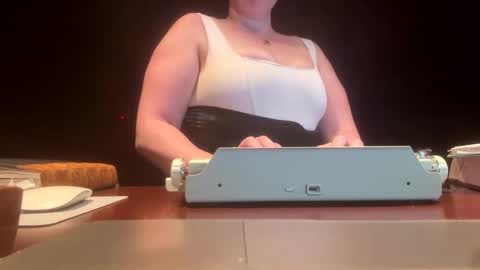 Snapshot of littlemissmee chatting on 03-09-26, 07:34 littlemissmee online show from 03-09-26, 07:34