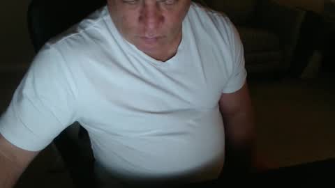 Snapshot of littleone1111765968 chatting on 10-25-25, 04:53 littleone1111765968 online show from 10-25-25, 04:53