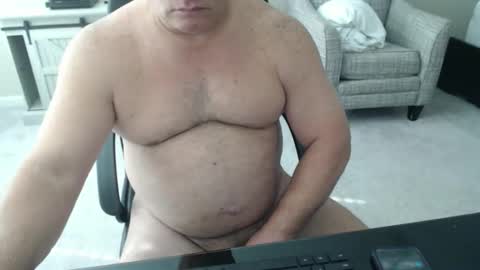 Snapshot of littleone1111765968 chatting on 12-21-25, 04:58 littleone1111765968 online show from 12-21-25, 04:58