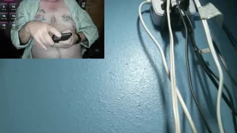 Snapshot of littlepervy chatting on 12-25-24, 06:31 littlepervy online show from 12-25-24, 06:31