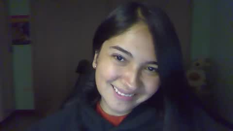 Mia  Wednesday to Sunday 730 am to 1030 am Colombian Hour D online show from 10-25-25, 03:58