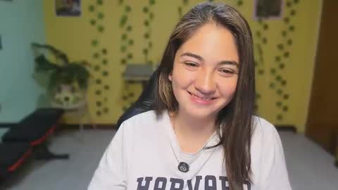 Mia  Wednesday to Sunday 730 am to 1030 am Colombian Hour D online show from 04-07-26, 04:02