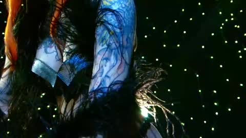 Niki  free tg channel with some photos gifs and info about streams  online show from 03-10-25, 03:41