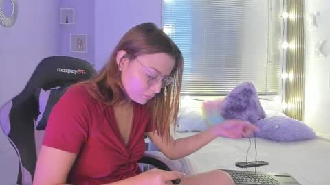Snapshot of littletammy4u chatting on 04-01-26, 11:22 Tammy online show from 04-01-26, 11:22