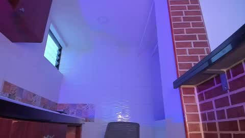 Snapshot of littletammy4u chatting on 04-28-26, 11:48 Tammy online show from 04-28-26, 11:48