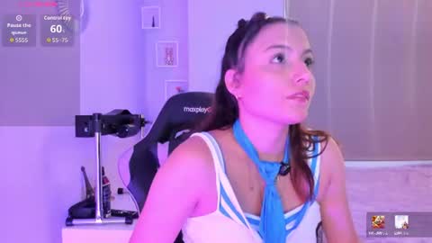 Snapshot of littletammy4u chatting on 06-18-26, 11:47 Tammy online show from 06-18-26, 11:47