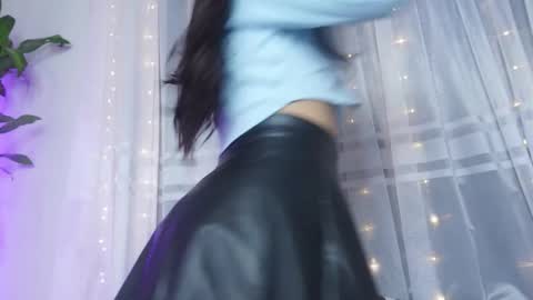 Snapshot of littletammy_ chatting on 10-16-25, 02:40 littletammy_ online show from 10-16-25, 02:40