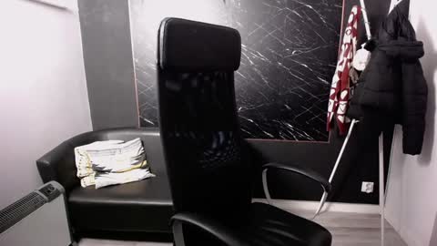 Snapshot of littleviki_ chatting on 12-10-24, 06:22 Viki online show from 12-10-24, 06:22