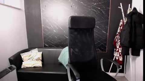 Snapshot of littleviki_ chatting on 03-05-25, 05:07 Viki online show from 03-05-25, 05:07