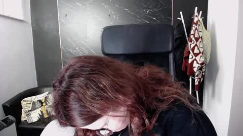 Snapshot of littleviki_ chatting on 10-04-25, 06:44 Viki online show from 10-04-25, 06:44