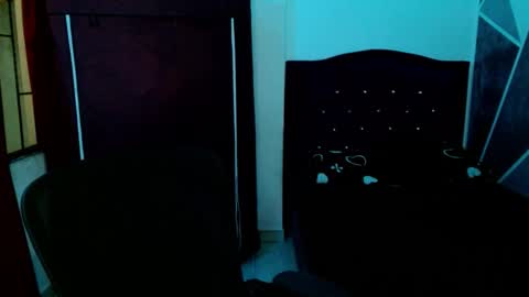 Eros online show from 12-05-25, 03:04