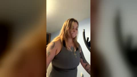 Nina online show from 04-20-26, 04:04