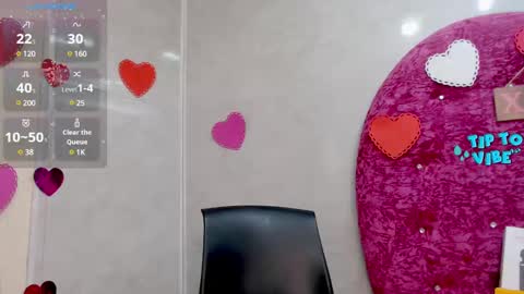 Litzy online show from 02-25-25, 03:27