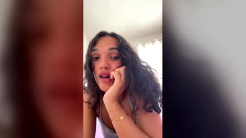 Snapshot of liv2trans chatting on 03-16-26, 04:11 liv2trans online show from 03-16-26, 04:11