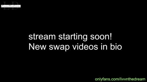 Snapshot of livanddrew chatting on 12-27-24, 10:37 Liv and Drew online show from 12-27-24, 10:37