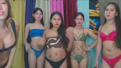Snapshot of livefuckers_dual chatting on 07-14-26, 11:27 via kyle keva medusa dana online show from 07-14-26, 11:27